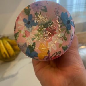 21 Oz Disney water bottle.